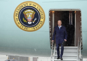 Biden llega a Japón para participar en la cumbre del G7