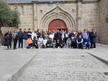 Alumnos del IES Valle del Alberche viajan a Asturias