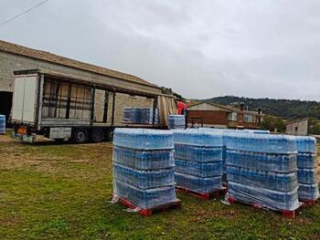 2 litros de agua por persona y día en San Bartolomé de Pinares