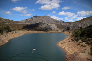 La reserva hídrica de la cuenca del Duero se sitúa a la mitad
