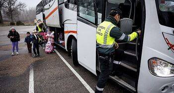 Tráfico multa al 30% de buses escolares en su última campaña