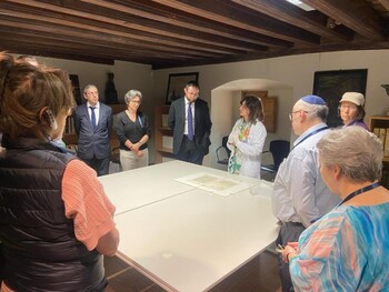 Visita de un grupo de la Sinagoga Highgate