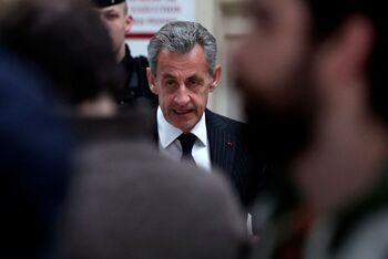 Condenan a Sarkozy por financiar ilegalmente su campaña en 2012
