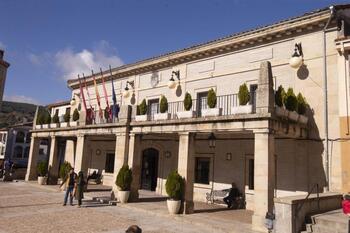 El Ayuntamiento de Arenas reduce su deuda pública en un 93%