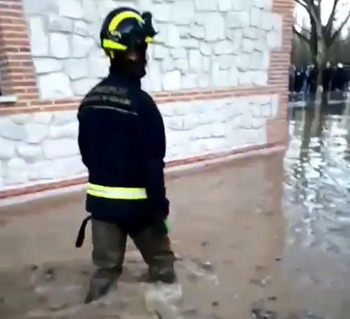 Cortadas 4 vías en Valladolid y Segovia por las inundaciones