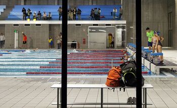 Dos meses, 2.000 bañistas para la nueva piscina cubierta